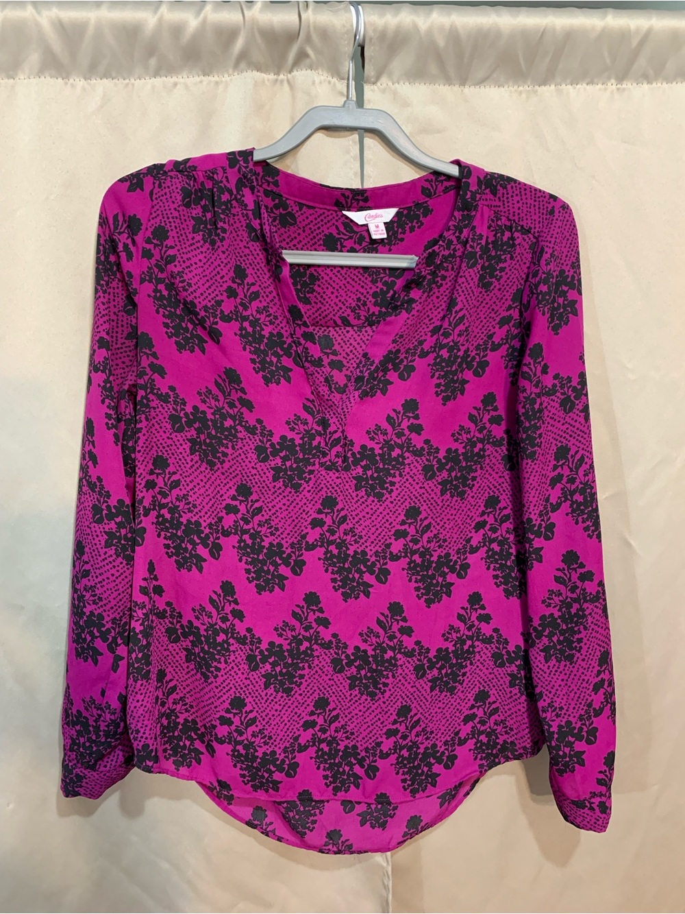 Candie's Magenta and Black Floral V-Neck Blouse 138/4